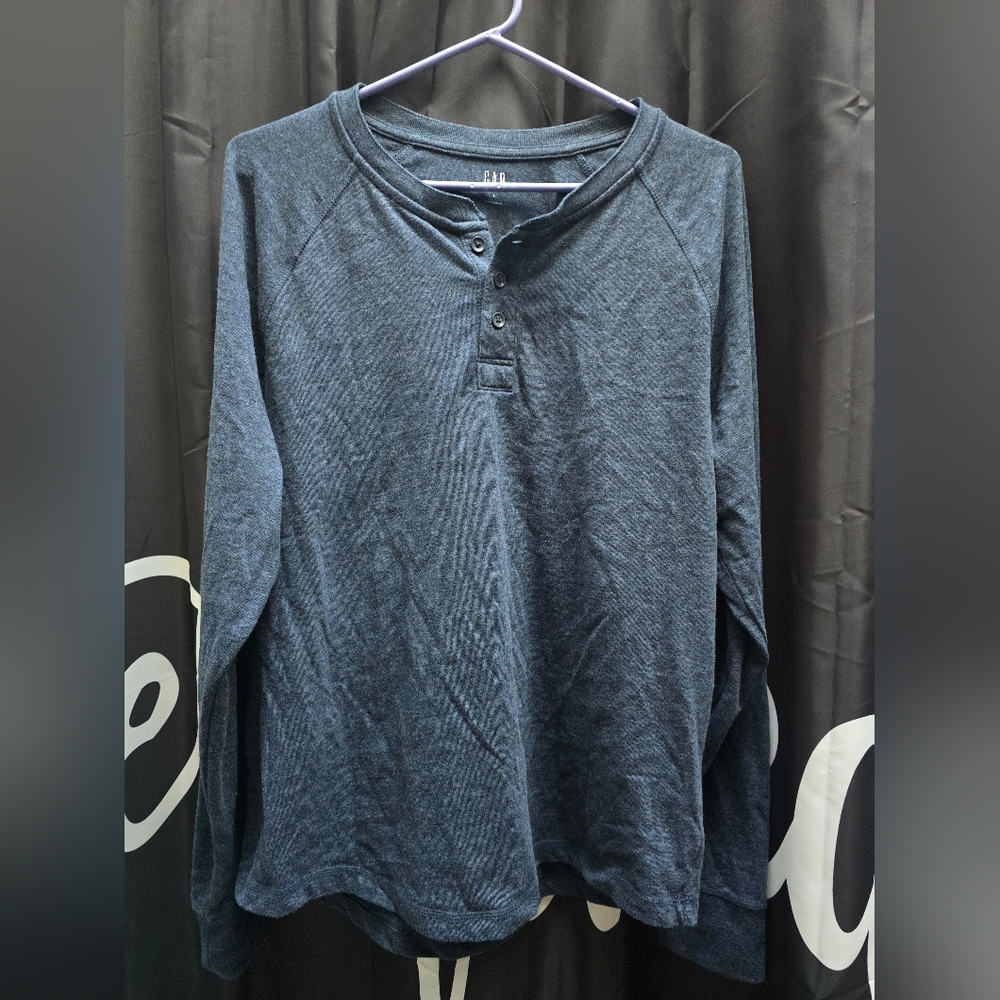 GAP Men's Blue Henley Shirt